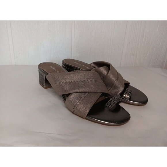 Donald Pliner Shoes - Donald J Pliner Toto Womens 8.5 M Gold Metallic Strappy Sandals Toe Ring Slip On